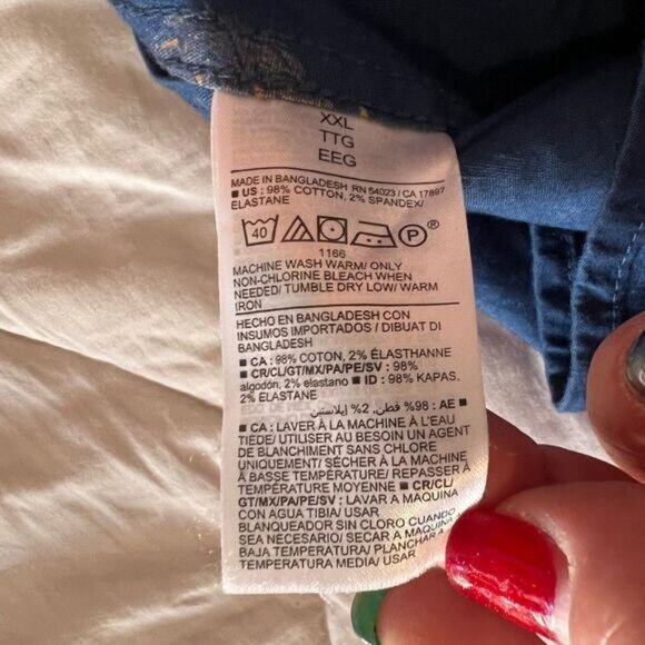 Old Navy Button Down Short Sleeve - Picture 5 of 5